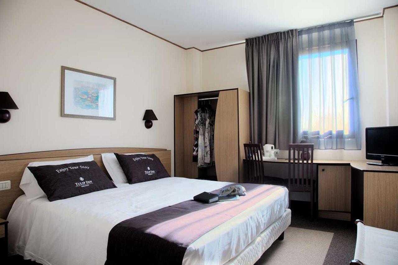 Tulip Inn Turin South Moncalieri Dış mekan fotoğraf